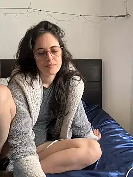 Lunaabbey online show from March 23, 8:36 am