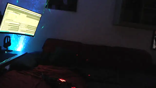 Snapshot of davidgntxxxxx chatting on November 21, 4:50 pm davidgntxxxxx online show from November 21, 4:50 pm