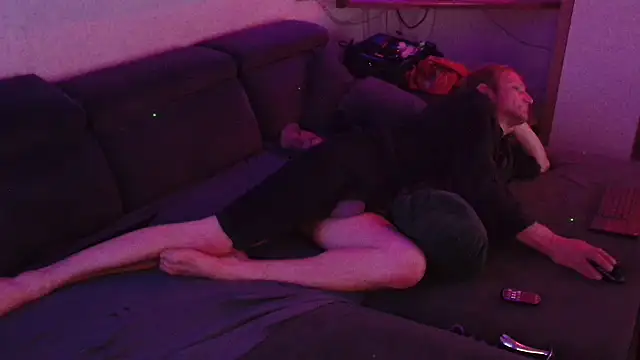 davidgntxxxxx online show from December 17, 8:47 pm