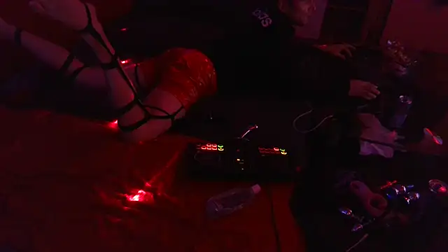 Snapshot of davidgntxxxxx chatting on November 5, 5:49 pm davidgntxxxxx online show from November 5, 5:49 pm