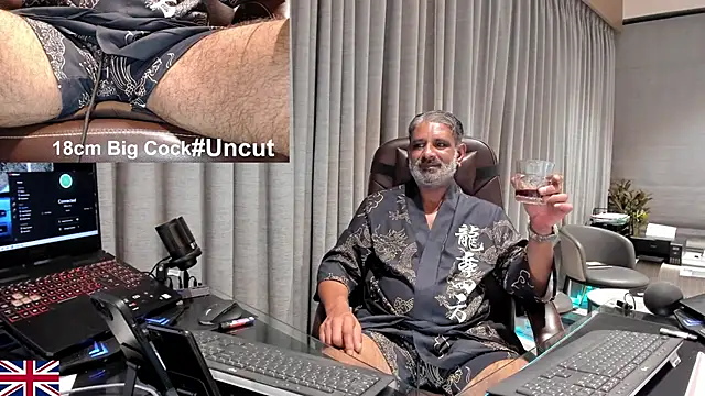 OnlineBossUK online show from April 17, 11:18 pm