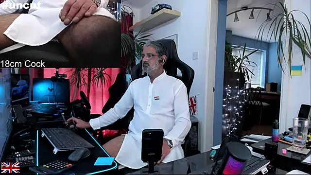 OnlineBossUK online show from November 29, 1:00 pm