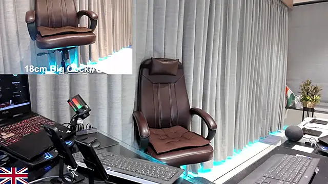 OnlineBossUK online show from March 2, 9:00 pm