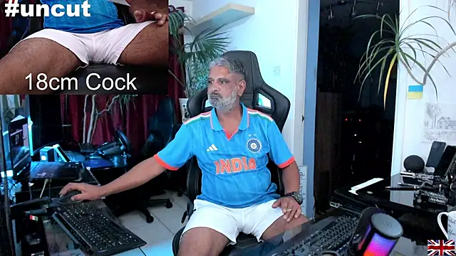 OnlineBossUK online show from March 19, 8:54 pm