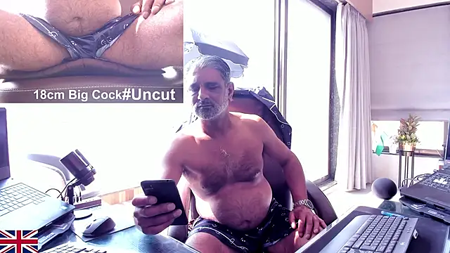 OnlineBossUK online show from January 9, 6:09 am