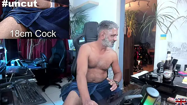 OnlineBossUK online show from March 23, 2:04 am