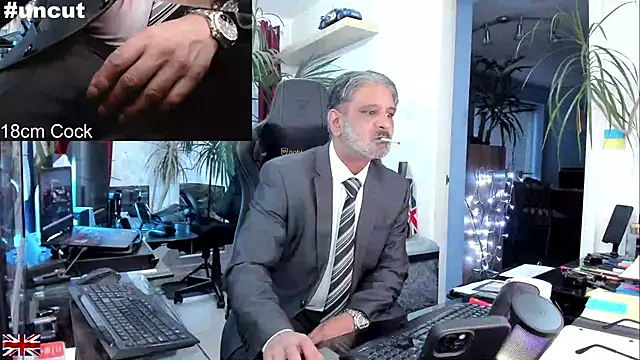 OnlineBossUK online show from September 17, 6:10 pm