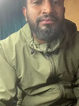 Snapshot of IviedWaster chatting on December 9, 1:07 am IviedWaster online show from December 9, 1:07 am