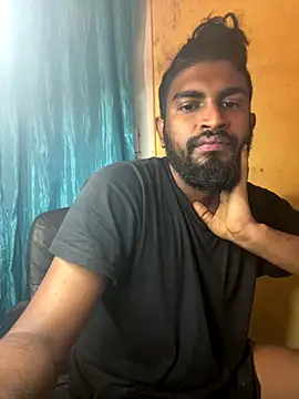 Snapshot of IviedWaster chatting on December 8, 1:52 am IviedWaster online show from December 8, 1:52 am