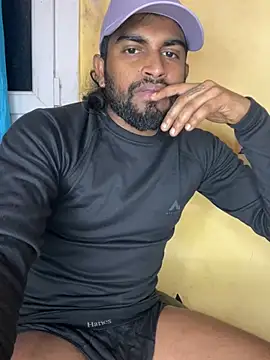 Snapshot of IviedWaster chatting on January 19, 1:10 am IviedWaster online show from January 19, 1:10 am