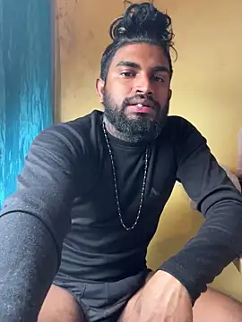 Snapshot of IviedWaster chatting on March 11, 12:44 am IviedWaster online show from March 11, 12:44 am