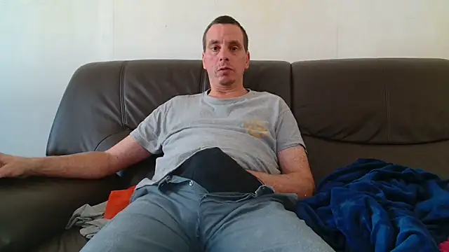 cloupefun online show from October 6, 11:55 am