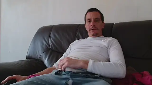 cloupefun online show from October 28, 8:02 am