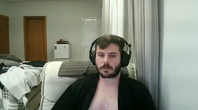 Snapshot of xk90072 chatting on January 5, 5:30 am xk90072 online show from January 5, 5:30 am