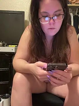 Snapshot of LacieStar chatting on December 2, 12:04 am LacieStar online show from December 2, 12:04 am