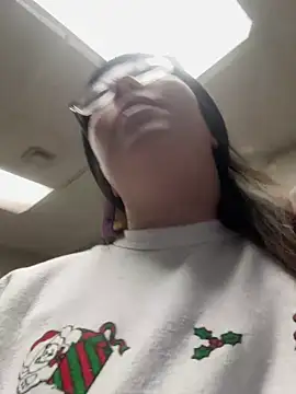 Snapshot of LacieStar chatting on December 14, 3:28 am LacieStar online show from December 14, 3:28 am