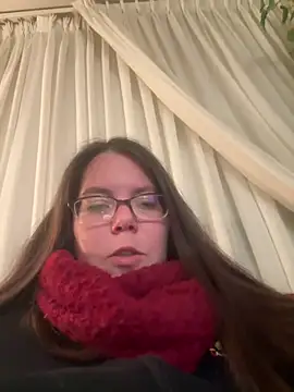 Snapshot of LacieStar chatting on December 8, 12:13 am LacieStar online show from December 8, 12:13 am