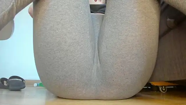 Squirtlady38 online show from June 30, 6:30 pm