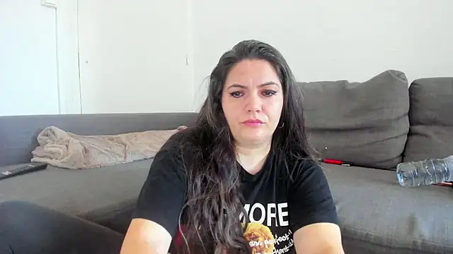 Squirtlady38 online show from July 9, 10:26 am