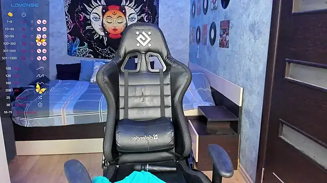 Horny Nikki  online show from February 27, 11:06 am