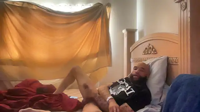 ANAKONDA KIING online show from September 13, 2:06 pm