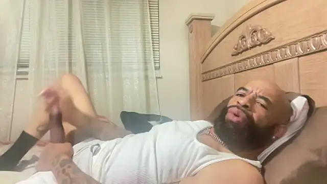 Snapshot of ANAKONDA_KIING chatting on June 17, 2:00 am ANAKONDA KIING online show from June 17, 2:00 am