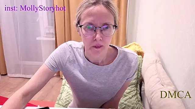 angelmommu online show from March 7, 7:41 pm