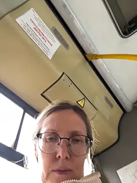 angelmommu online show from April 18, 12:29 pm