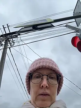 angelmommu online show from March 24, 6:13 am