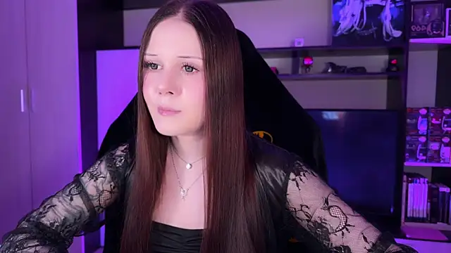 jasminevine online show from February 6, 7:15 am