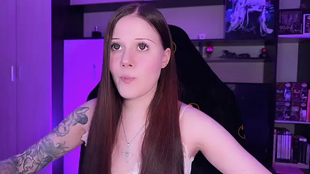 jasminevine online show from March 7, 8:32 am