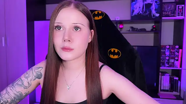 jasminevine online show from March 27, 8:26 am