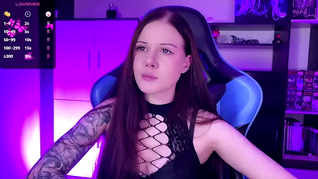 jasminevine online show from December 8, 10:25 pm