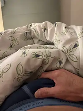 Snapshot of buodiculo chatting on March 17, 12:21 am buodiculo online show from March 17, 12:21 am