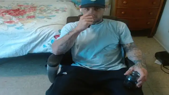 Snapshot of DADDY_KANE8--- chatting on July 8, 3:34 pm DADDY KANE8--- online show from July 8, 3:34 pm