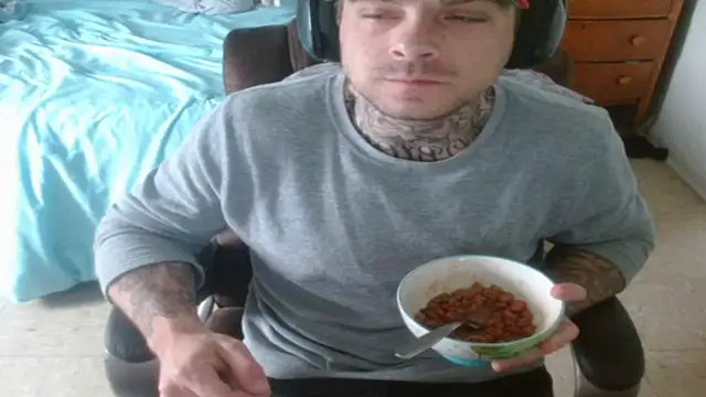 Snapshot of DADDY_KANE8--- chatting on July 12, 4:19 pm DADDY KANE8--- online show from July 12, 4:19 pm