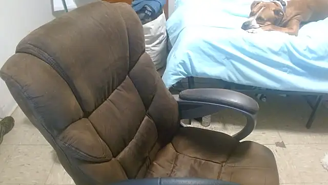 Snapshot of DADDY_KANE8--- chatting on October 31, 2:46 pm DADDY KANE8--- online show from October 31, 2:46 pm