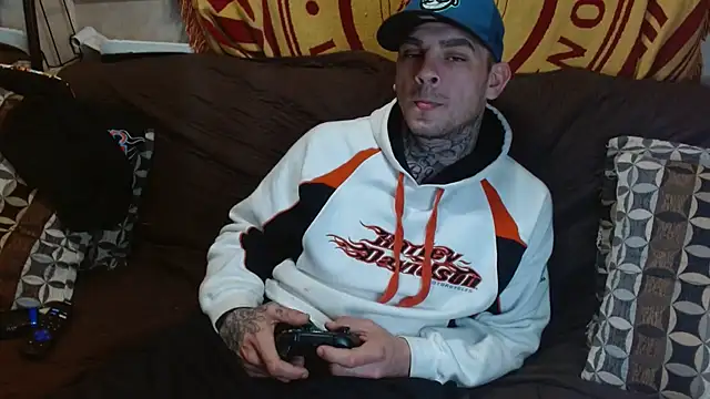 DADDY KANE8--- online show from February 15, 7:49 am