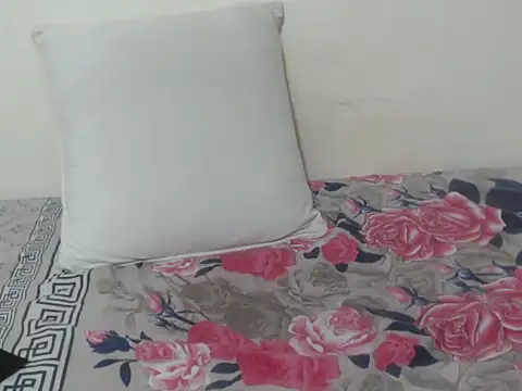 queen  ebony online show from March 1, 11:15 pm