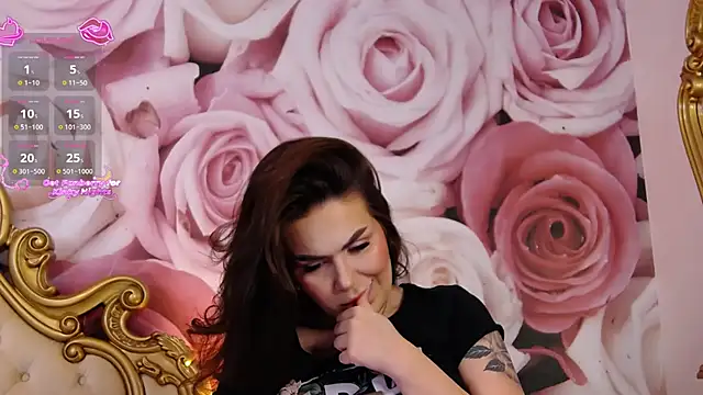 HessaHessy online show from March 8, 6:00 pm