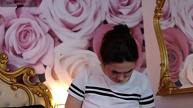 HessaHessy online show from March 22, 5:36 pm