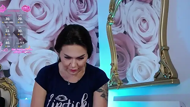 Snapshot of HessaHessy chatting on June 18, 3:17 pm HessaHessy online show from June 18, 3:17 pm