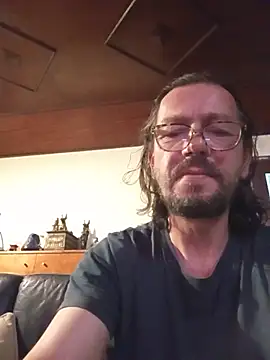 Snapshot of coolkasal chatting on June 9, 10:33 pm coolkasal online show from June 9, 10:33 pm