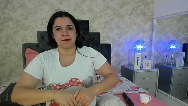 elizabeth coleman online show from October 29, 8:52 pm