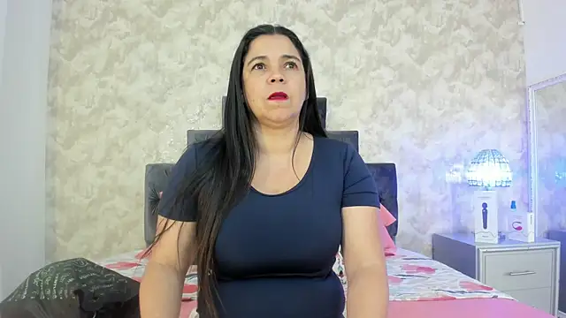 elizabeth coleman online show from October 30, 10:06 pm