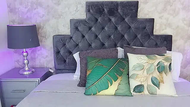 elizabeth coleman online show from May 21, 8:17 pm