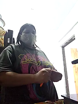 Snapshot of MOM-SUN-COUPLE chatting on October 10, 2:29 pm MOM-SUN-COUPLE online show from October 10, 2:29 pm