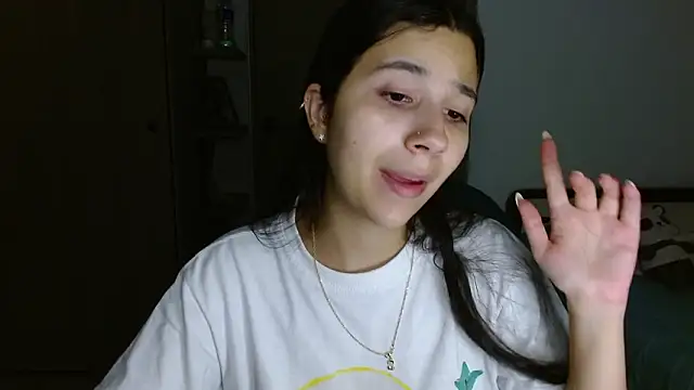 Snapshot of mia__lopez_ chatting on February 10, 4:22 am mia lopez online show from February 10, 4:22 am