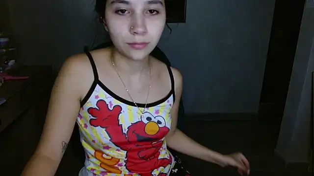 Snapshot of mia__lopez_ chatting on June 19, 4:07 am mia lopez online show from June 19, 4:07 am