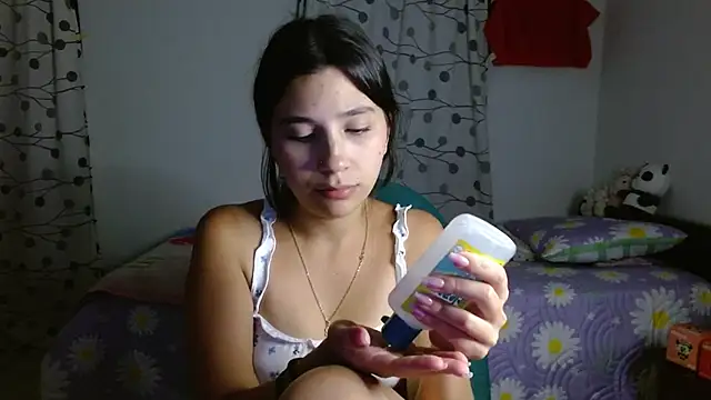 mia  lopez  online show from February 26, 2:30 am